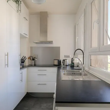 Spacieux Et 100m2 A 4 Min De Tete D'or Apartment Lyon