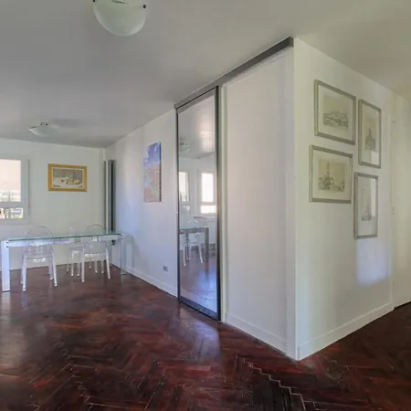 Apartment Spacieux Et 100m2 A 4 Min De Tete D'or